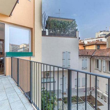Bologna Saragozza District Apartment Bagian luar foto