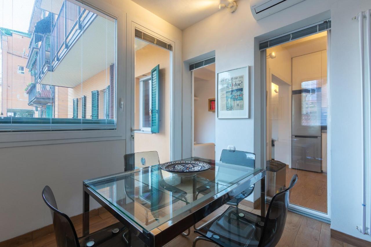 Bologna Saragozza District Apartment Bagian luar foto
