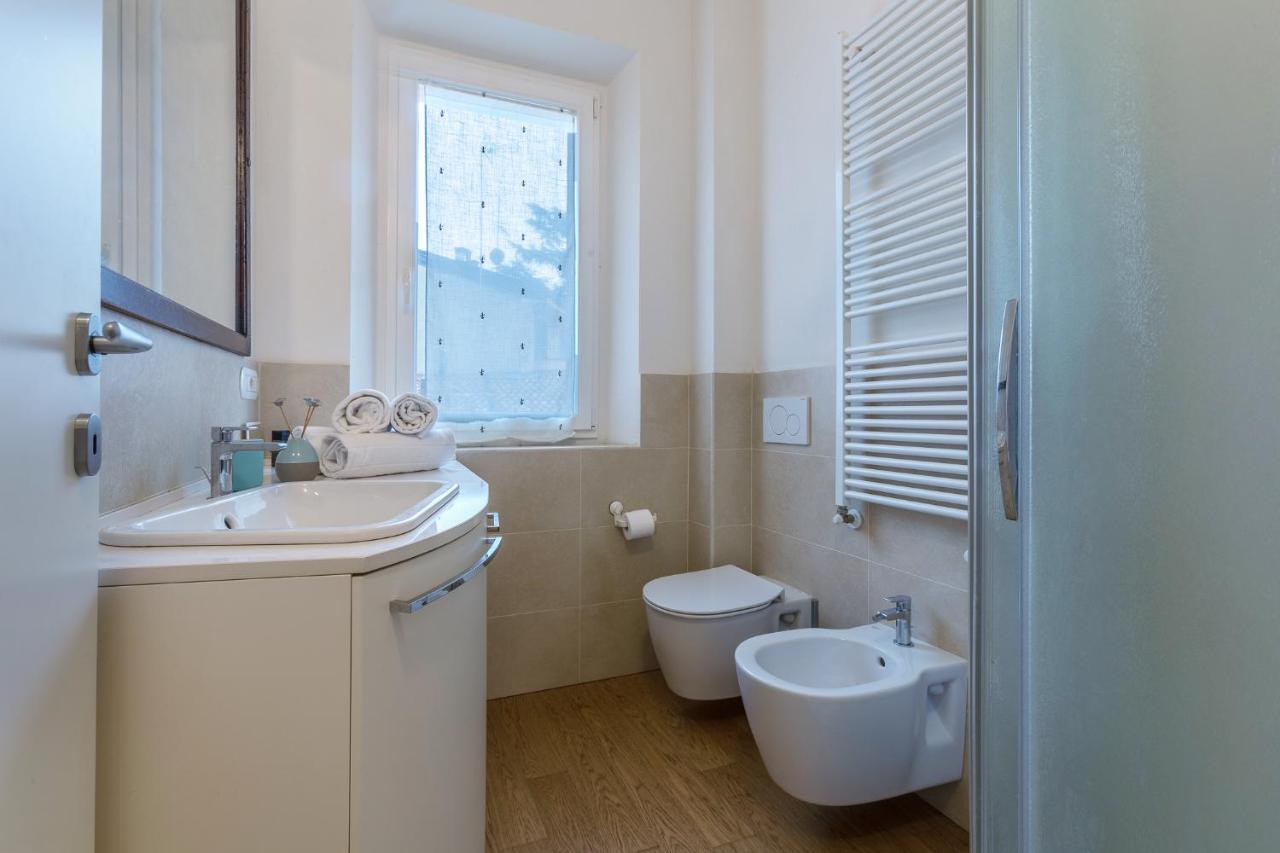 Bologna Saragozza District Apartment Bagian luar foto
